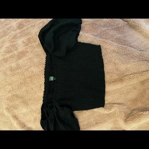 Cropped puff sleeve top